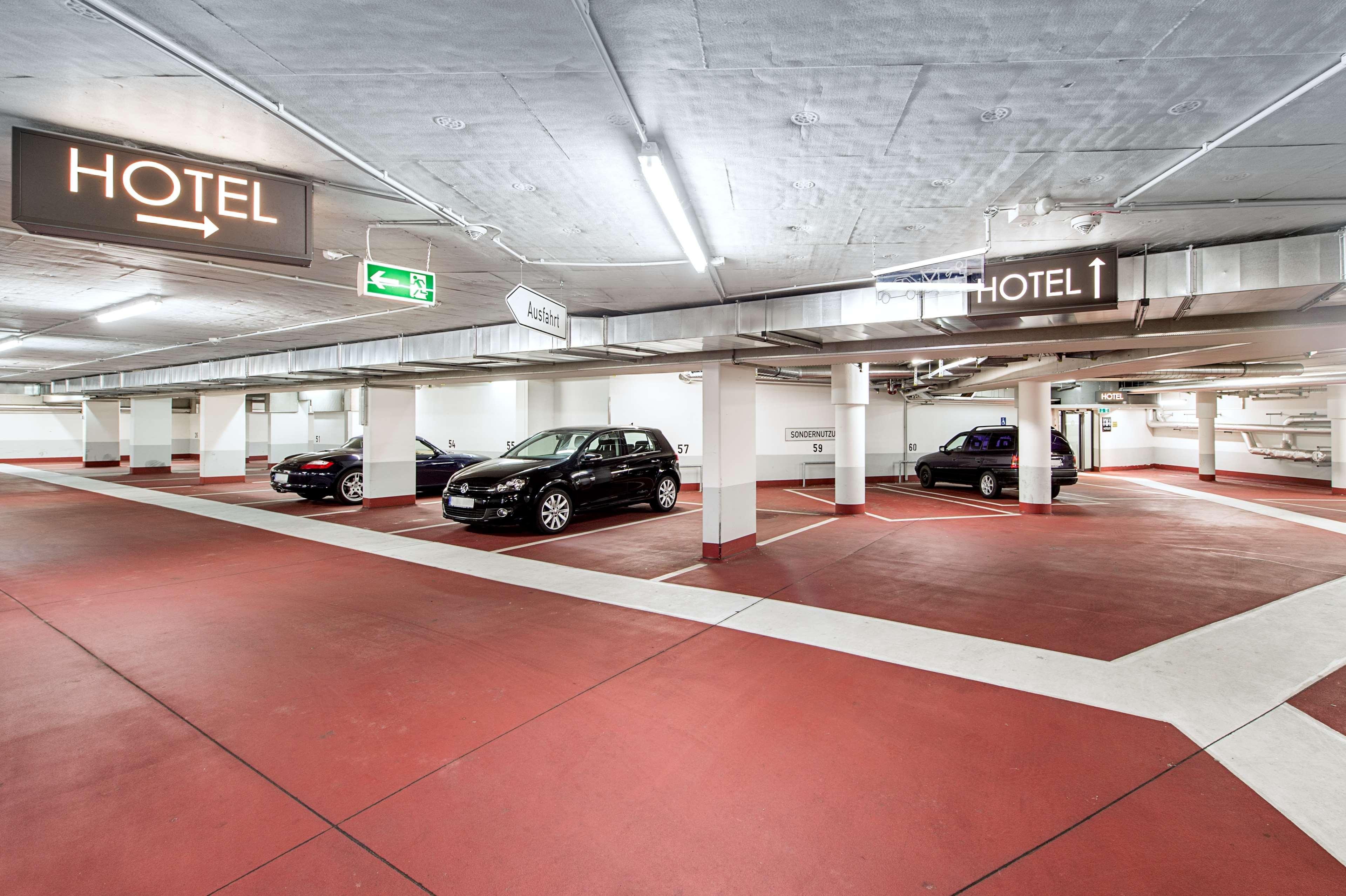 Nh Collection Nuernberg City Eksteriør bilde