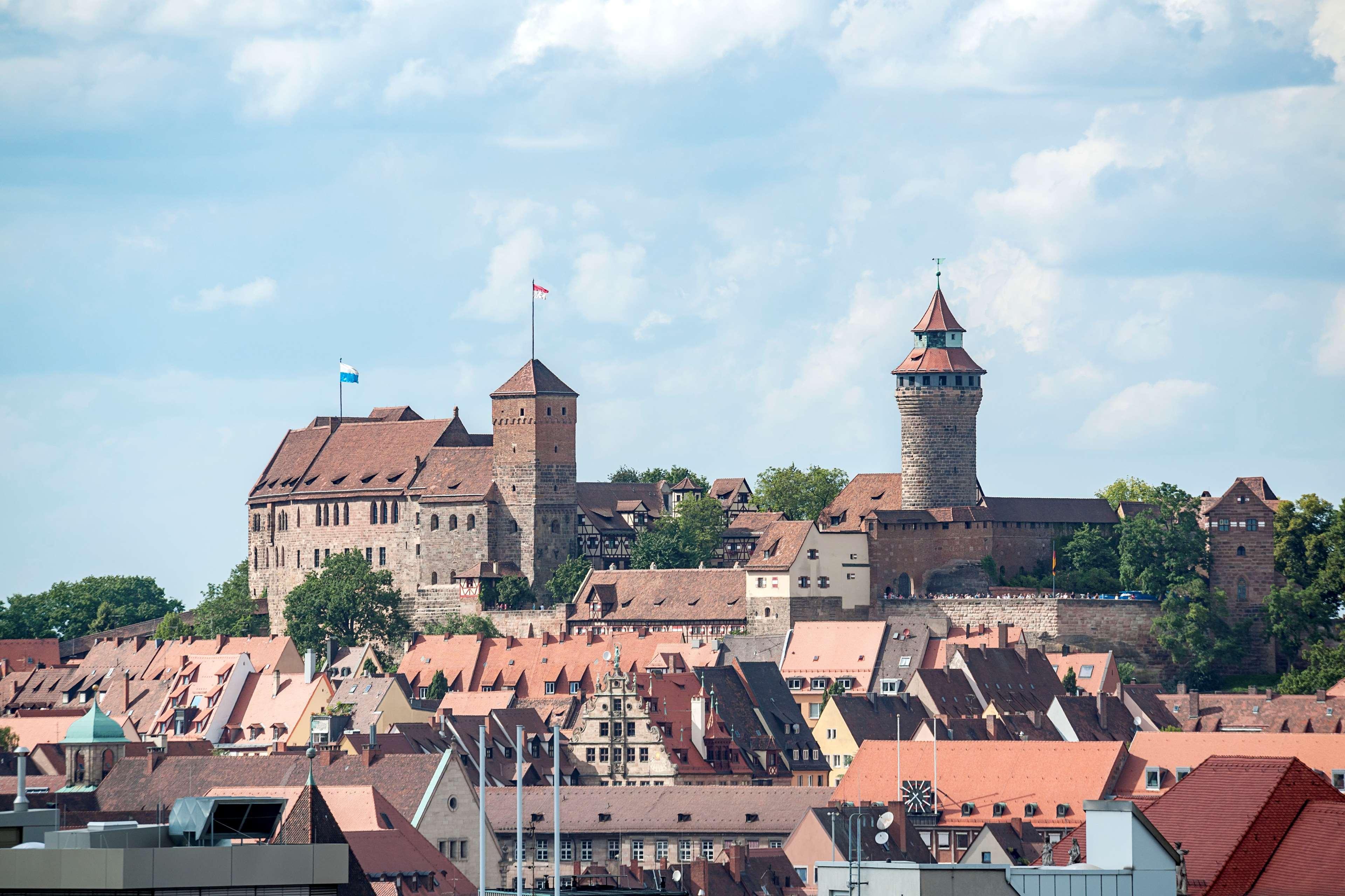 Nh Collection Nuernberg City Eksteriør bilde